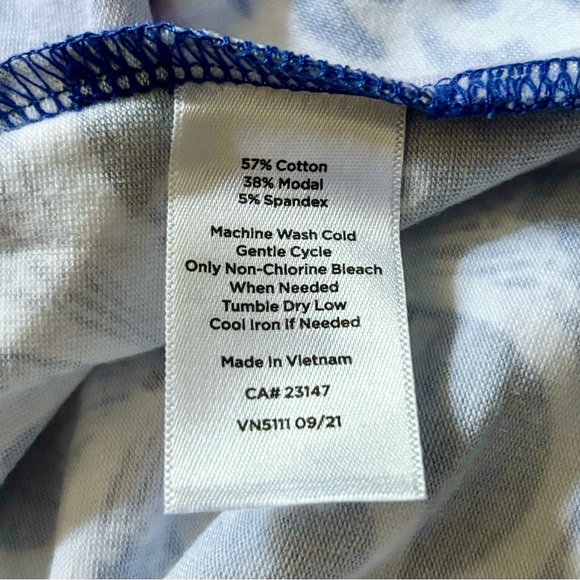 NWOT T by Talbots Supersoft Jersey Floral Tee M - Picture 7 of 7